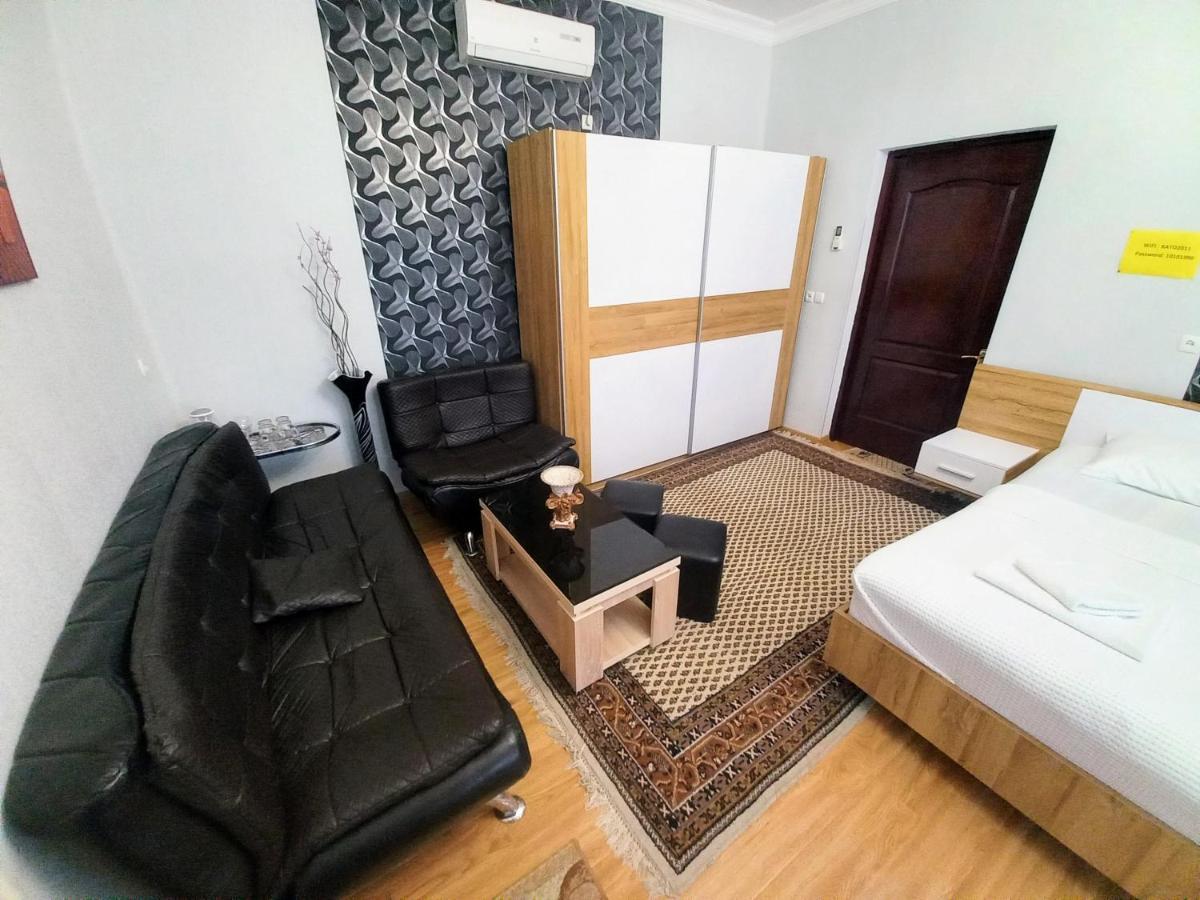 Aparthotel Rioni Кутаиси Екстериор снимка