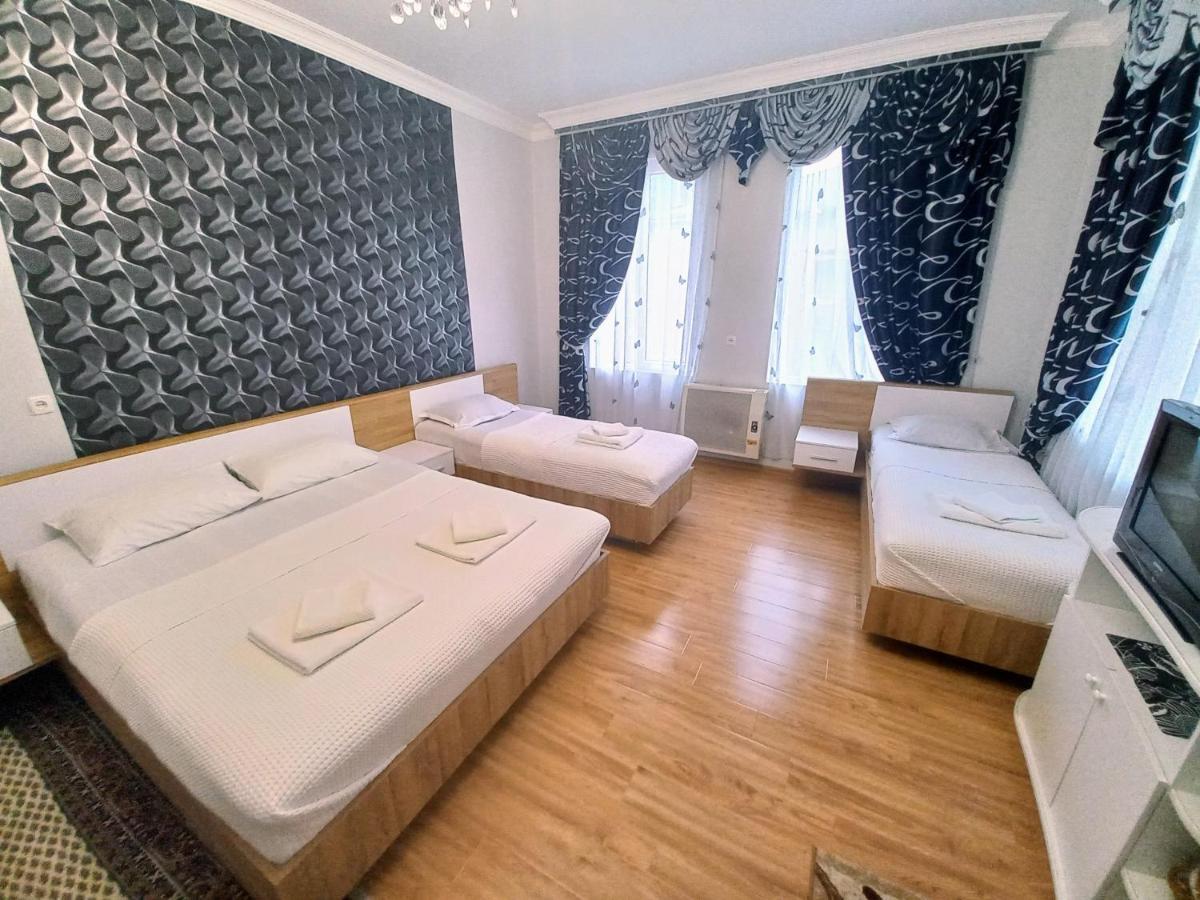 Aparthotel Rioni Кутаиси Екстериор снимка